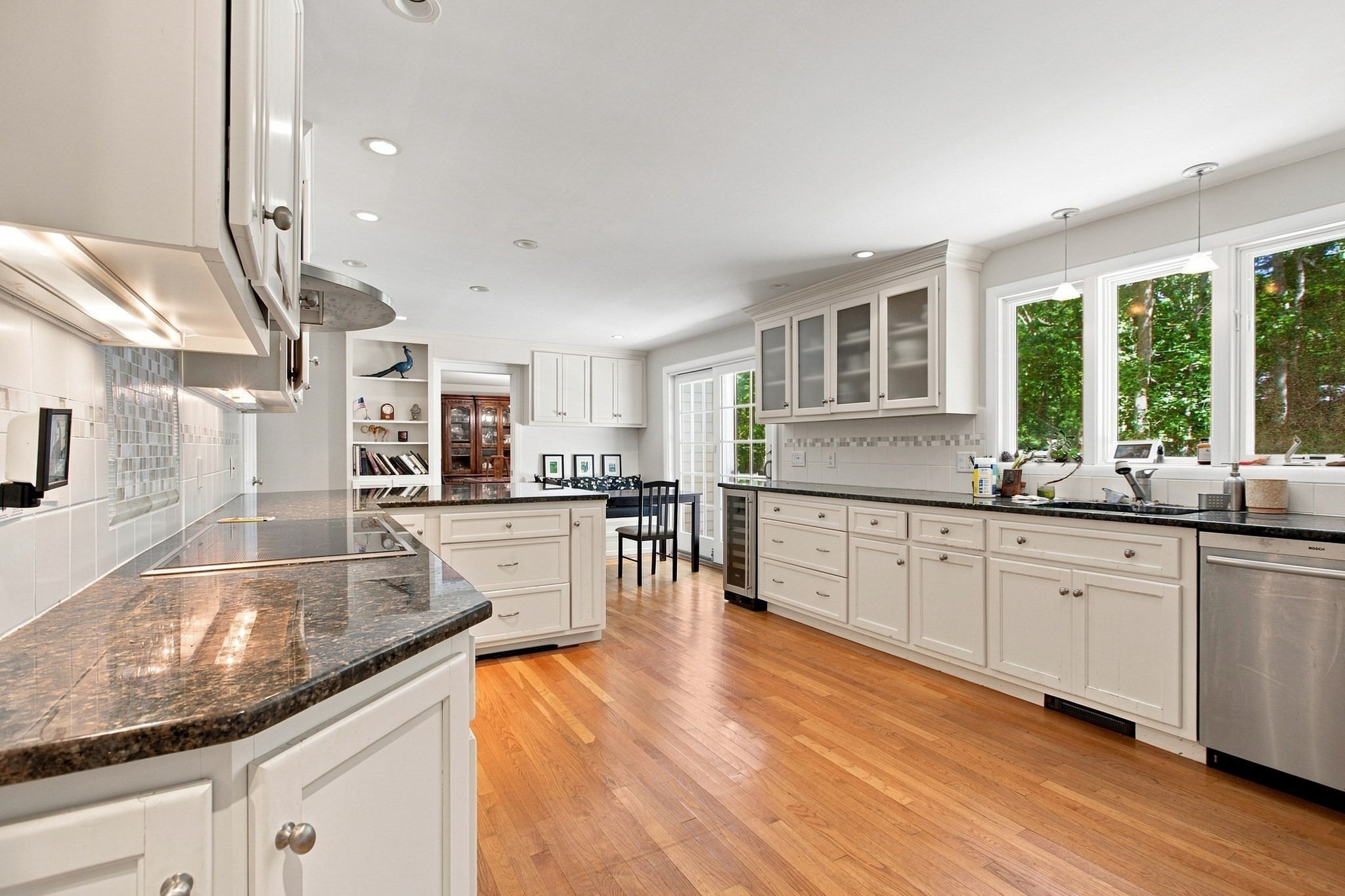 286 Midpine Road Barnstable, MA 02675 - Photo 7 of 30 Gallery Image 7