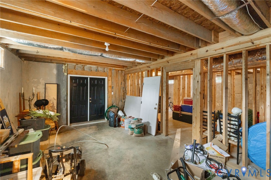 13173 Scotchtown Road Beaverdam, VA 23015 - Photo 52 of 65 a view of a room with gym equipment