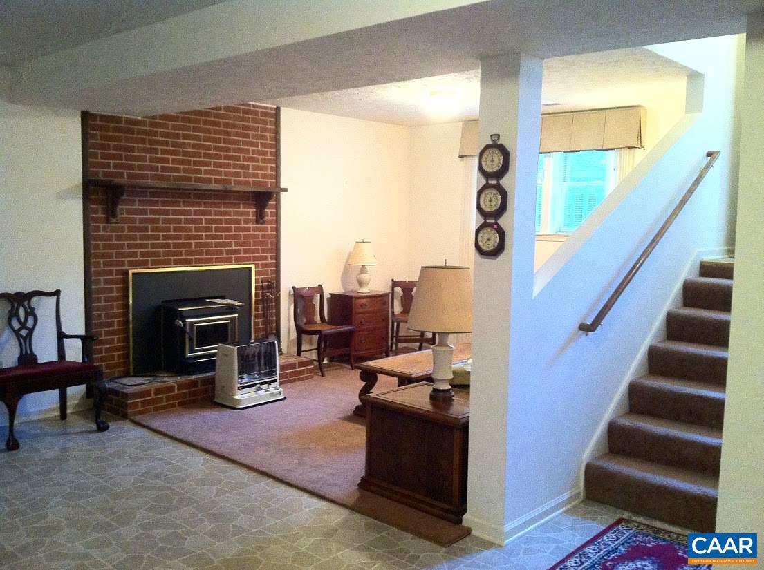237 Haden Martin Road Palmyra, VA 22963 - Photo 4 of 8 Gallery Image 4