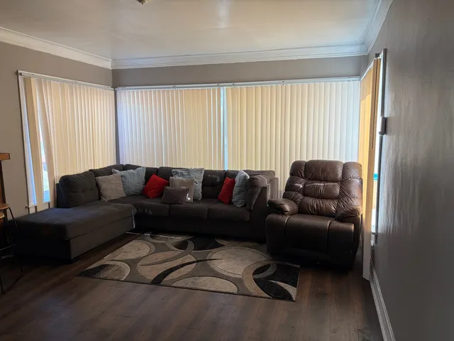 $1,475 | 10226 South Vernon Avenue, Unit 2, Chicago, IL 60628