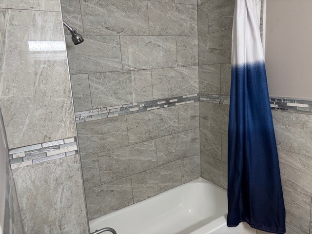 10226 South Vernon Avenue, Unit 2 Chicago, IL 60628 - Photo 8 of 11