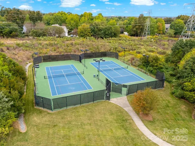 $449,500 | 14569 Greenpoint Lane, Huntersville, NC 28078