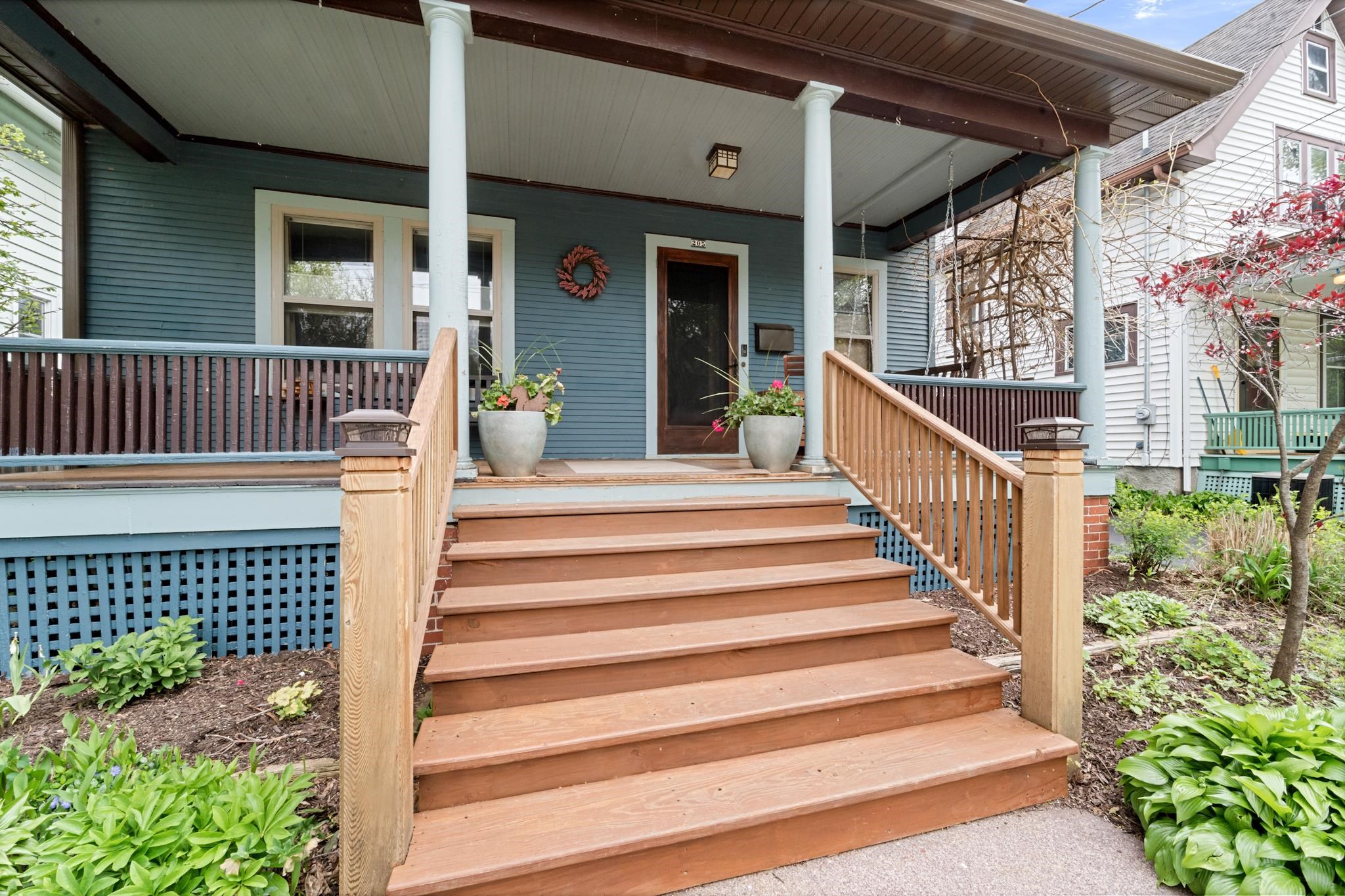 205 Dixon Street Madison, WI 53704 - Photo 2 of 39
