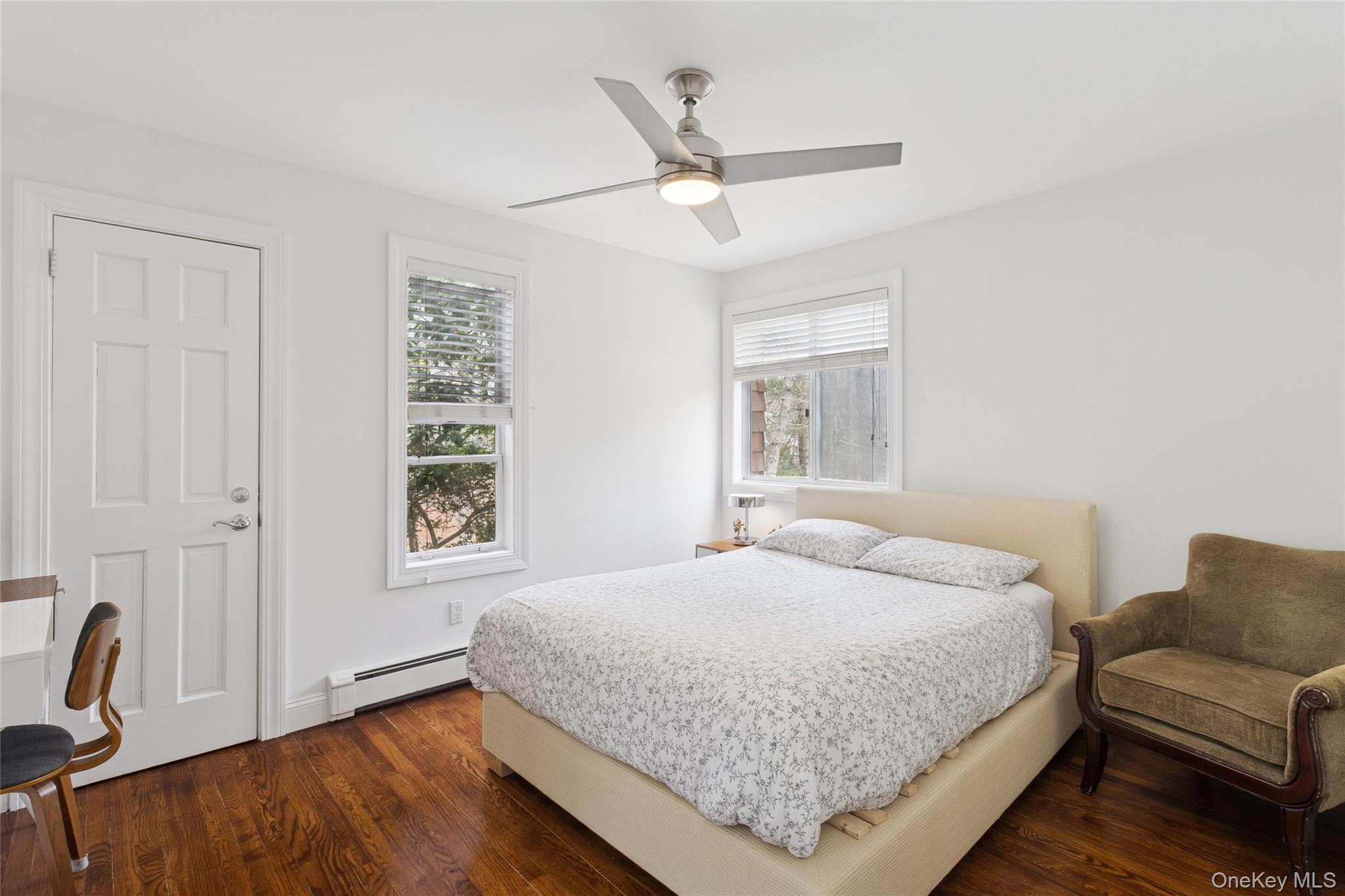 27 Ely Brook Road East Hampton, NY 11937 - Photo 16 of 46