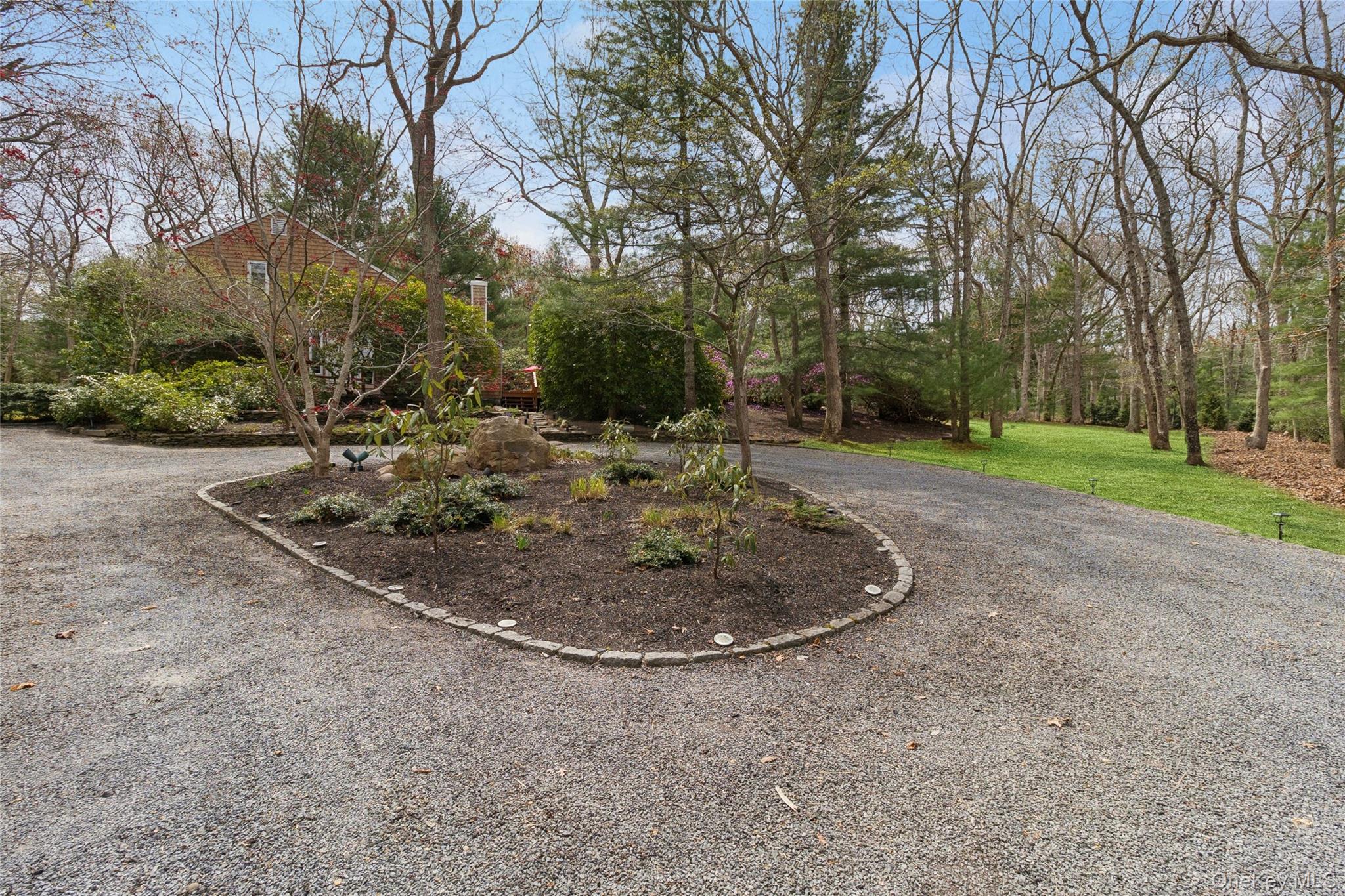27 Ely Brook Road East Hampton, NY 11937 - Photo 28 of 46