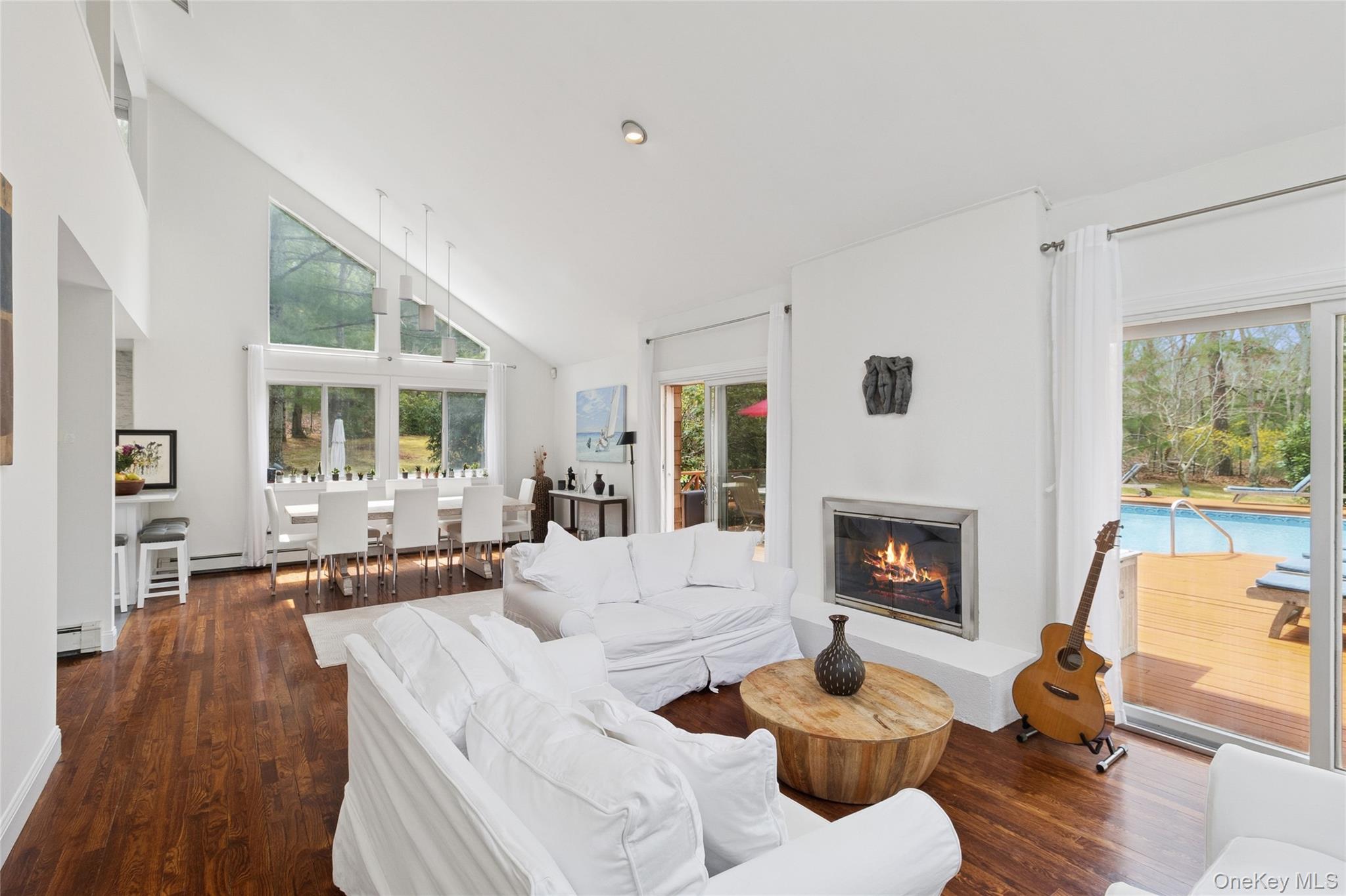 27 Ely Brook Road East Hampton, NY 11937 - Photo 4 of 46