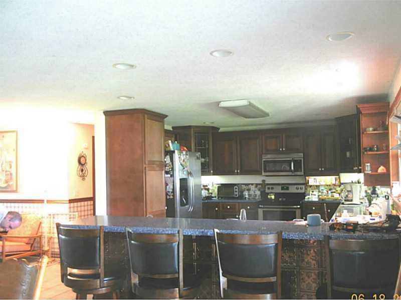 3749 Crescent Hill Road Springfield, OH 45502 - Photo 7 of 25
