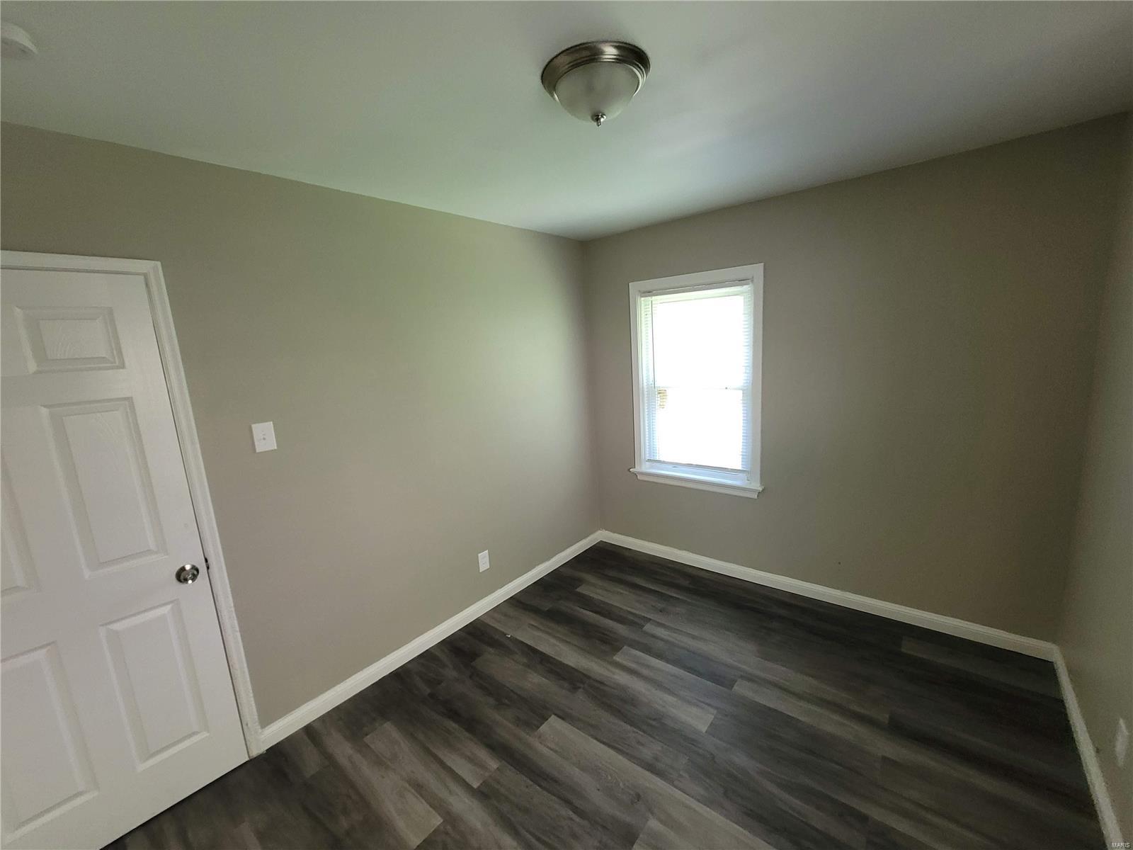 1314 Stein Road St. Louis, MO 63135 - Photo 18 of 29 Gallery Image 18