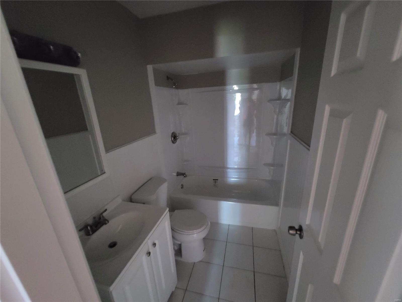 1314 Stein Road St. Louis, MO 63135 - Photo 21 of 29 Gallery Image 21