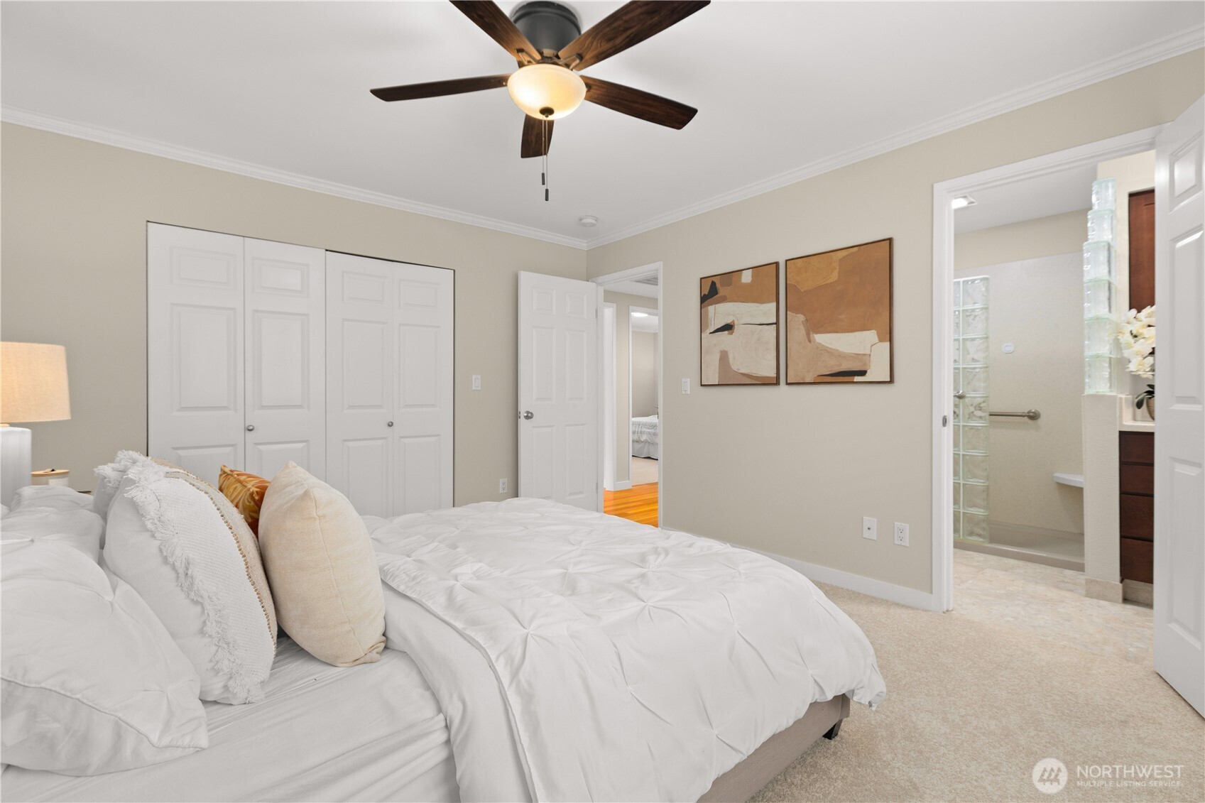 14518 112th Avenue Northeast Kirkland, WA 98034 - Photo 22 of 38