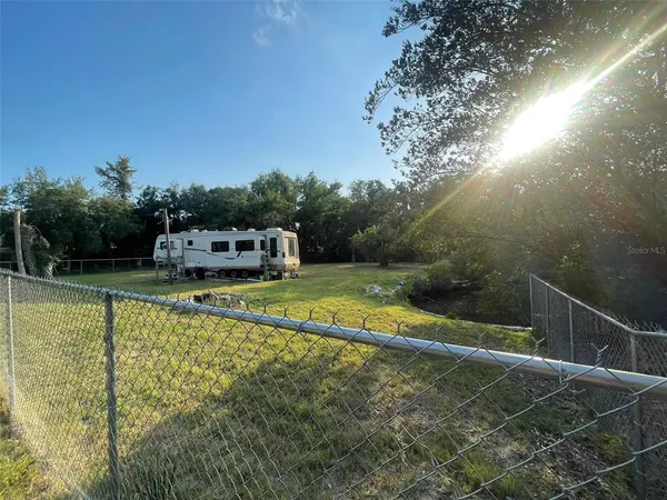 $300,000 | 10020 Linda Street, Gibsonton, FL 33534