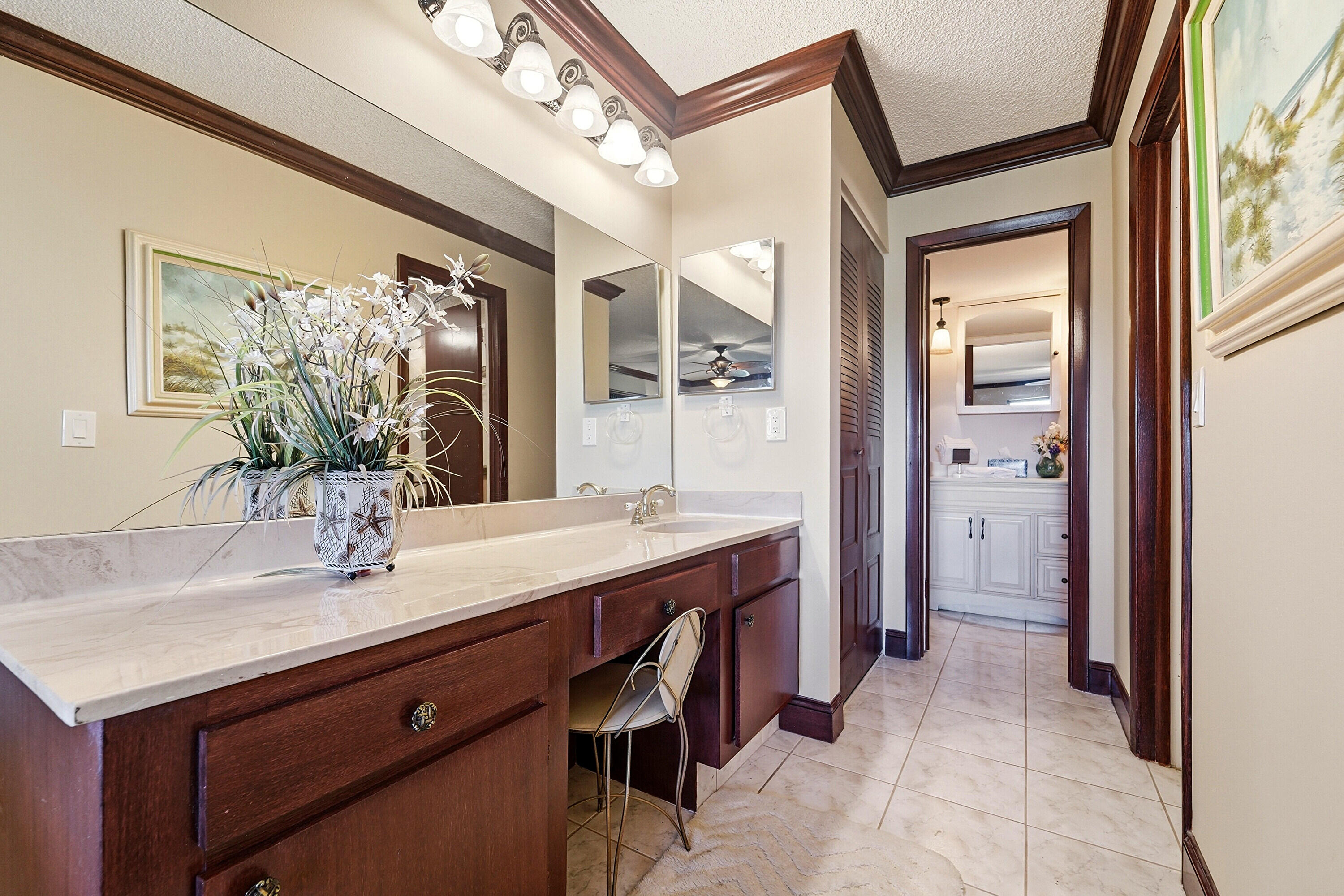 9273 Southwest 8th Street, Unit 321 Boca Raton, FL 33428 - Photo 9 of 29 Master Vanity Area