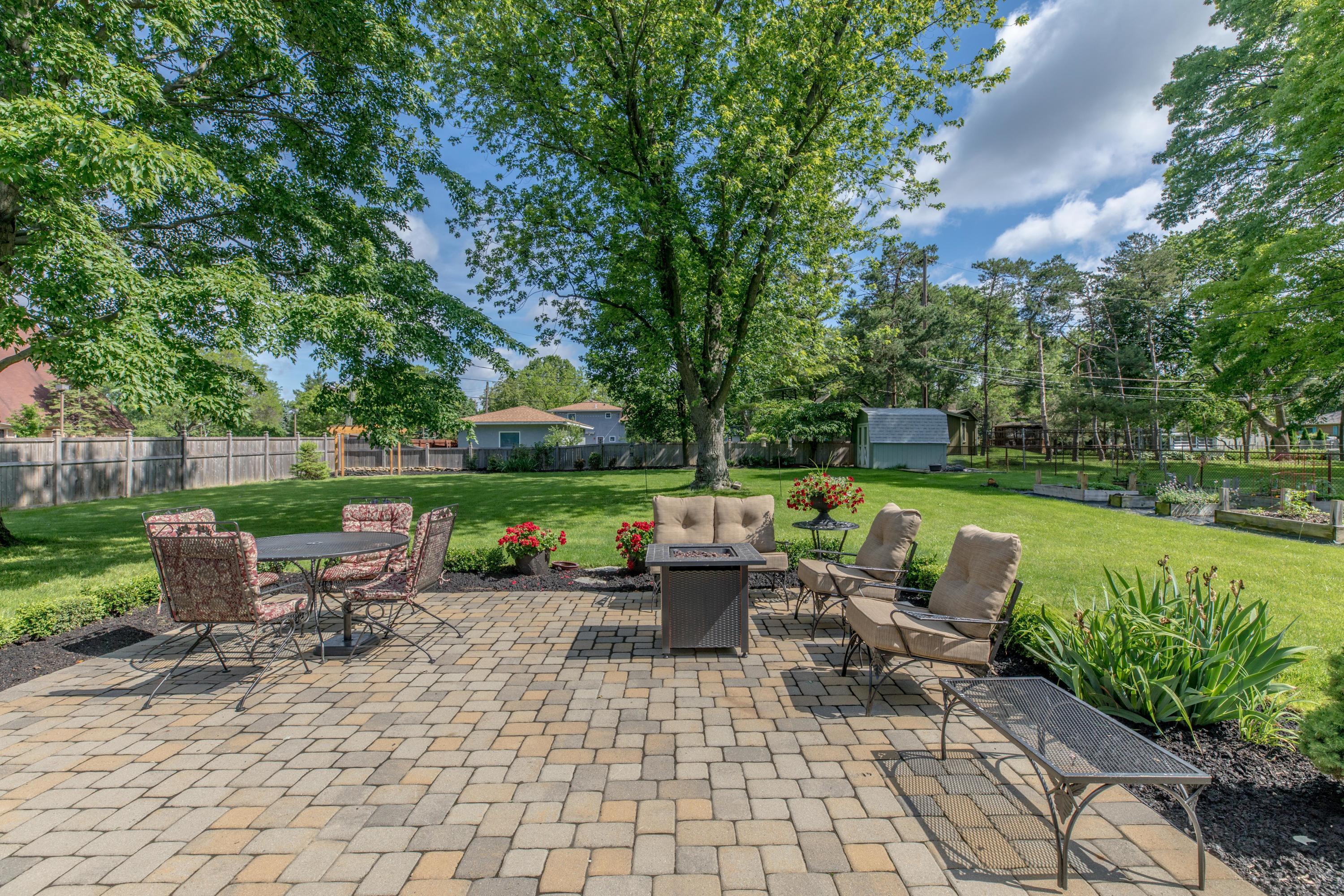 2268 Lytham Road Columbus, OH 43220 - Photo 23 of 30