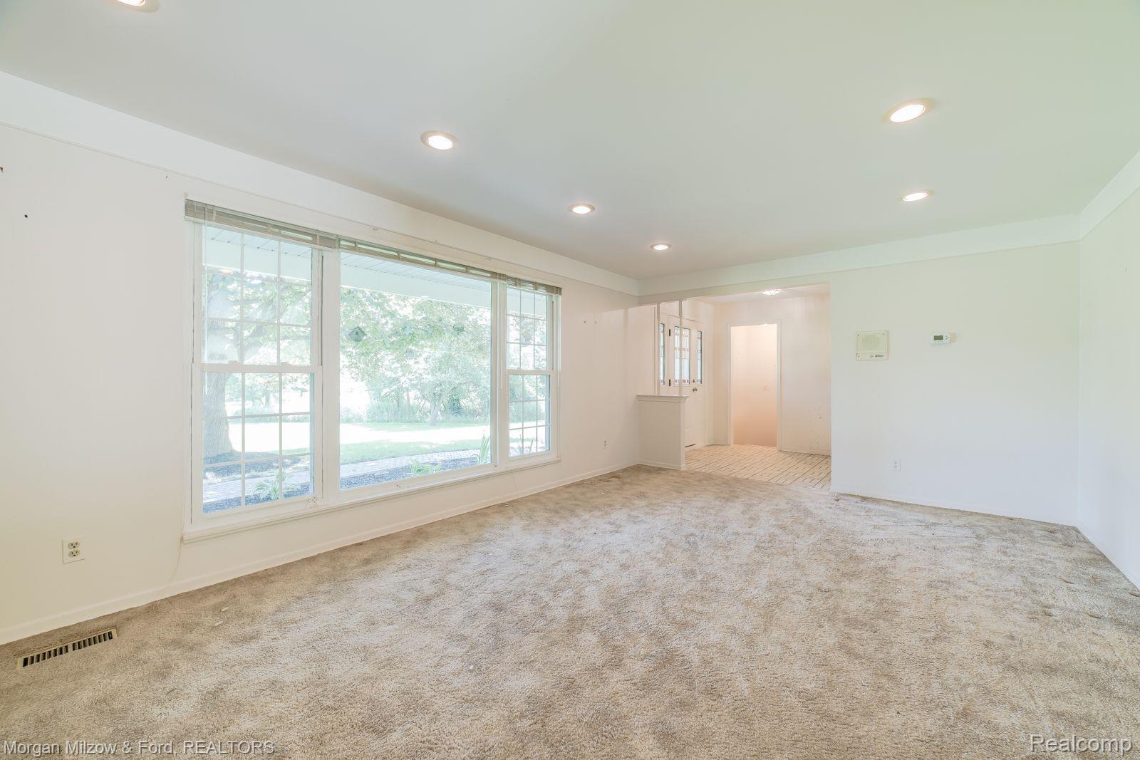 1845 North Livernois Road Rochester, MI 48306 - Photo 9 of 38 Gallery Image 9