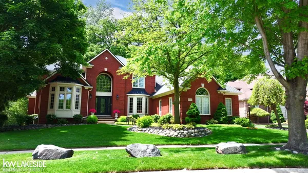 $799,900 | 54213 Flamingo Drive, Utica, MI 48315