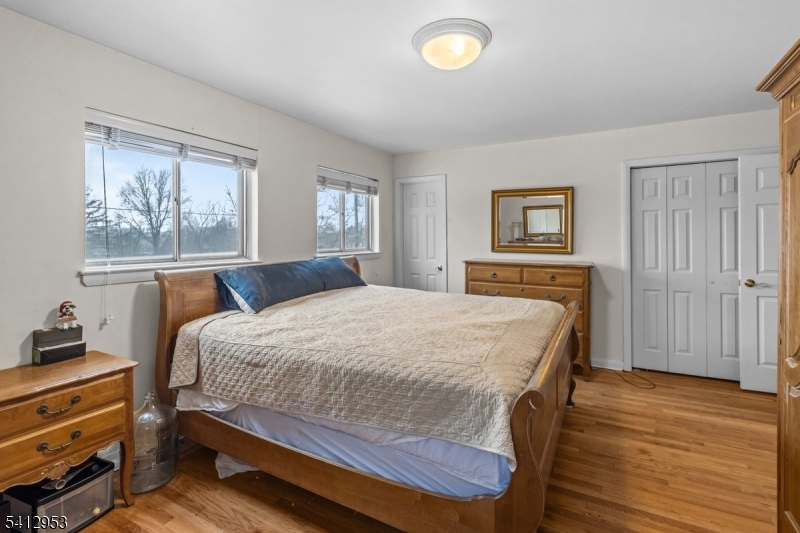 31 Ridge Court Cedar Grove, NJ 07009 - Photo 15 of 33