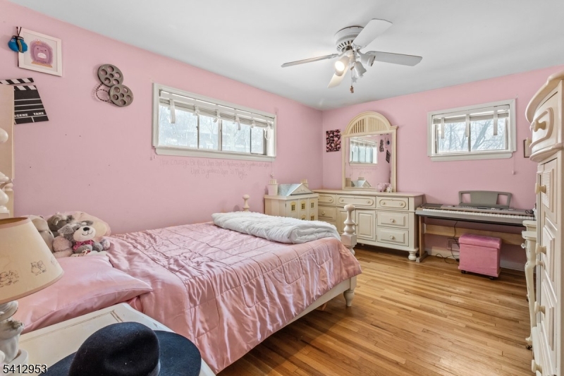 31 Ridge Court Cedar Grove, NJ 07009 - Photo 18 of 33