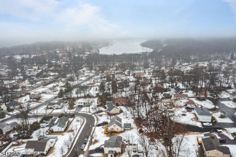 31 Ridge Court Cedar Grove, NJ 07009 - Photo 32 of 33