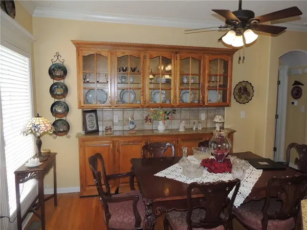 $349,900 | 3722 South Bolger Court, Independence, MO 64055