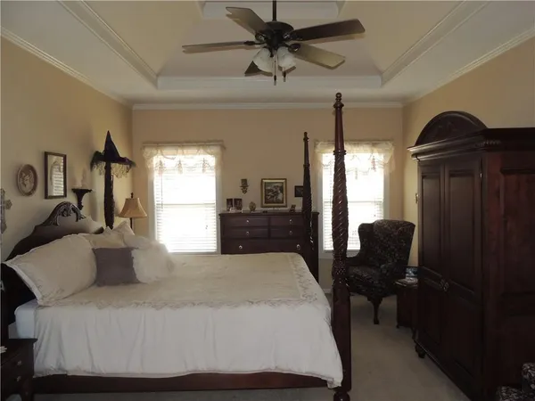 $349,900 | 3722 South Bolger Court, Independence, MO 64055