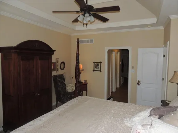 $349,900 | 3722 South Bolger Court, Independence, MO 64055