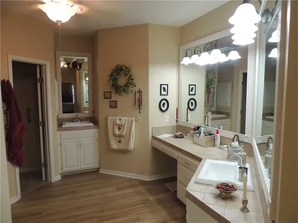 $349,900 | 3722 South Bolger Court, Independence, MO 64055