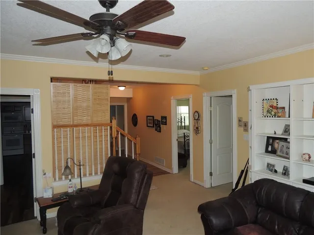 $350,000 | 3722 South Bolger Court, Independence, MO 64055