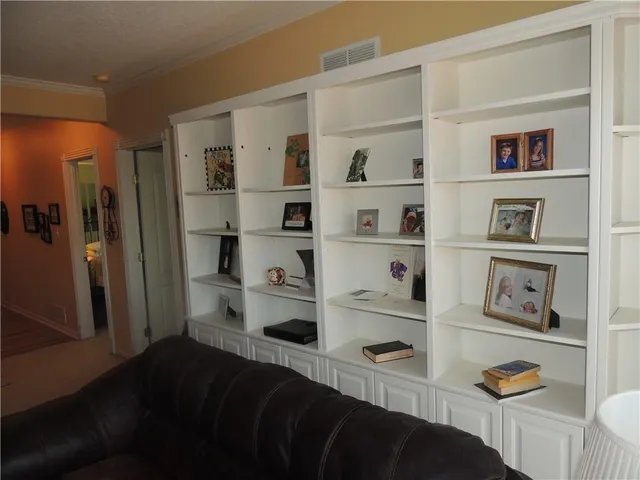 $350,000 | 3722 South Bolger Court, Independence, MO 64055