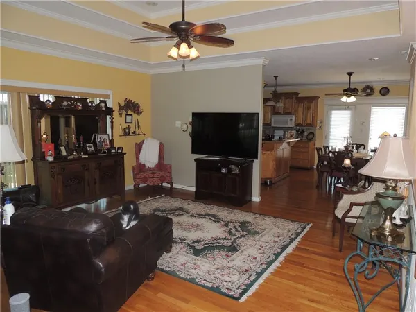 $349,900 | 3722 South Bolger Court, Independence, MO 64055