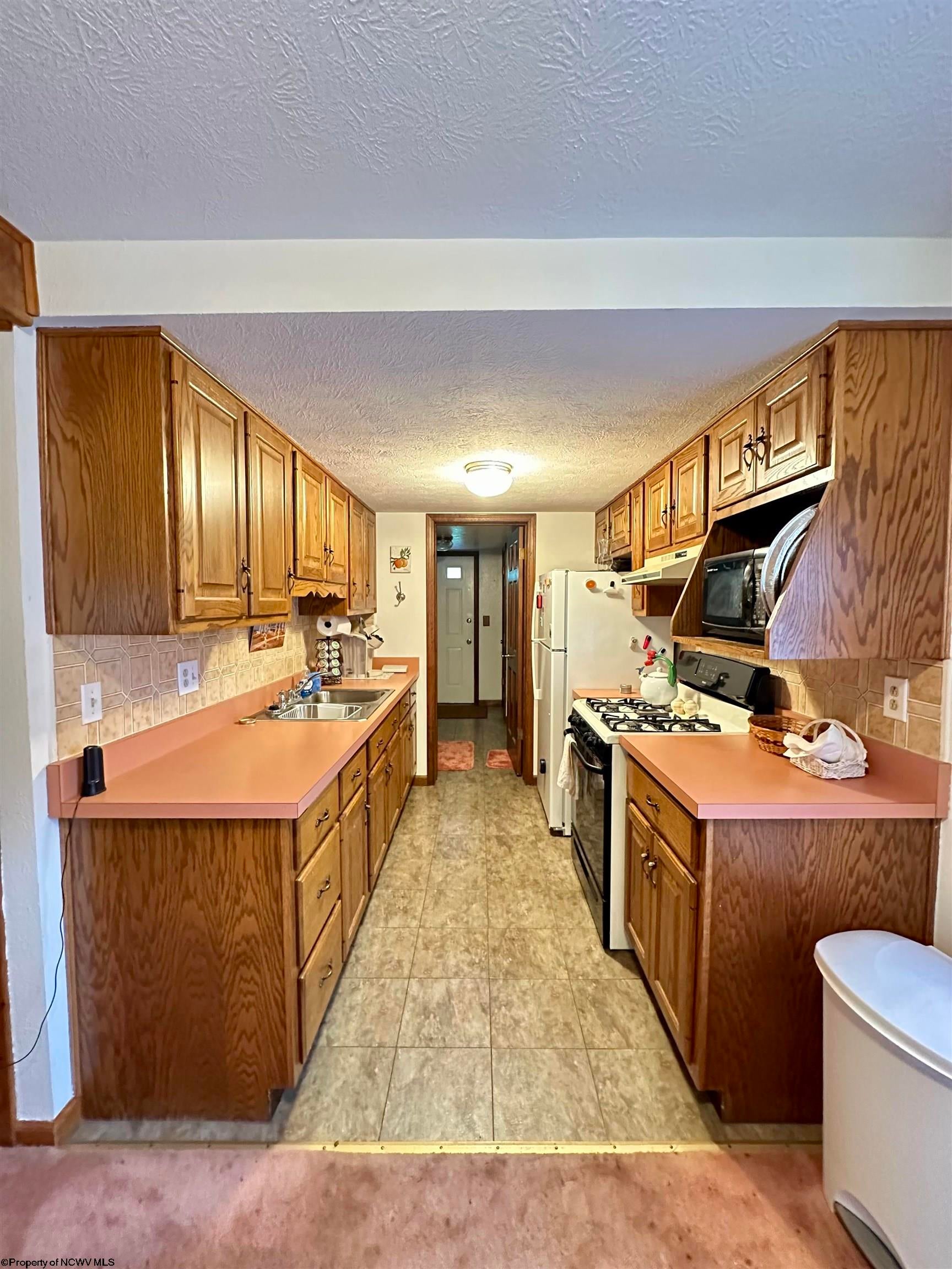 1322 Crystal Lake Road West Union, WV 26456 - Photo 14 of 41 Gallery Image 14