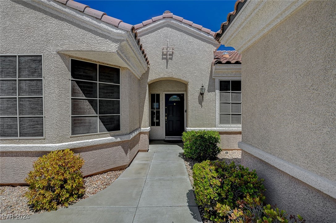 3054 Fort Stanwix Road Henderson, NV 89052 - Photo 4 of 52 Gallery Image 4