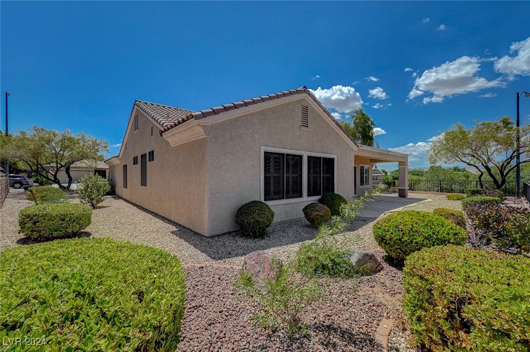 3054 Fort Stanwix Road Henderson, NV 89052 - Photo 43 of 52 Spacious lot