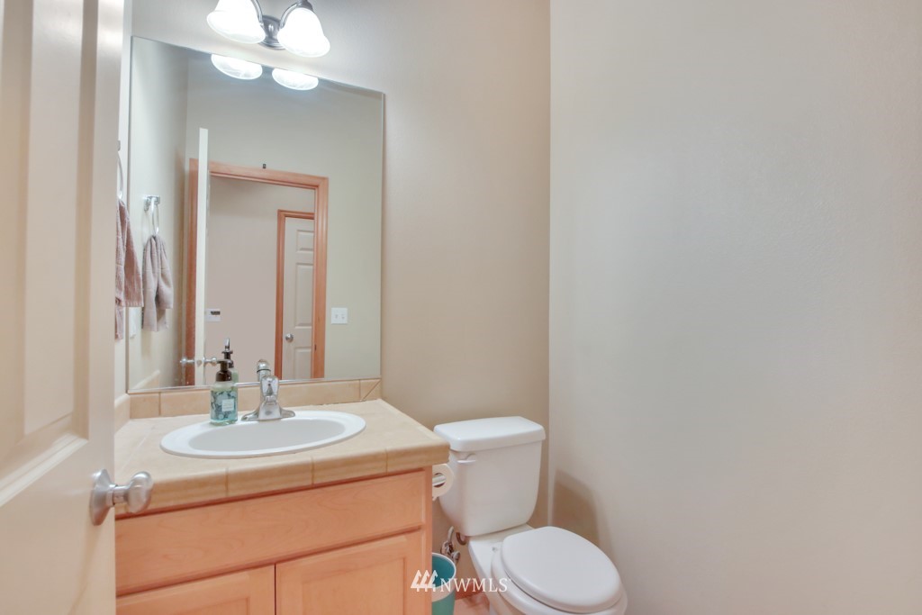4416 Northeast 3rd Lane Renton, WA 98059 - Photo 11 of 24