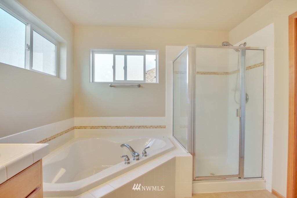4416 Northeast 3rd Lane Renton, WA 98059 - Photo 15 of 24