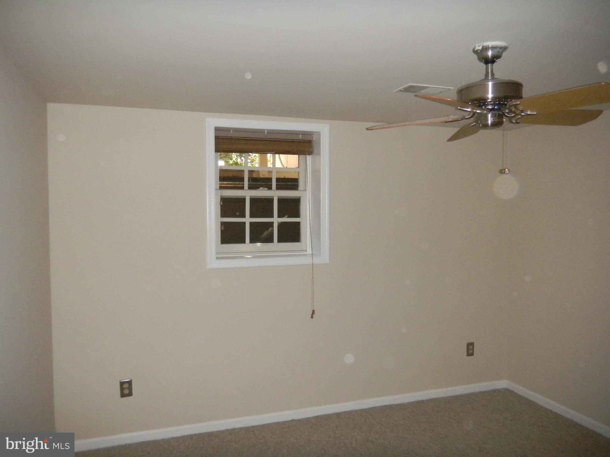 11409 Hollow Timber Way Reston, VA 20194 - Photo 20 of 21 Bedroom