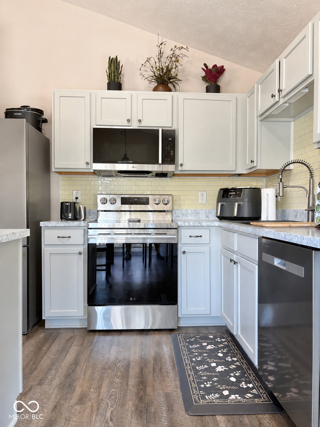 12245 Pebble Street, Unit 600 Fishers, IN 46038 - Photo 11 of 39