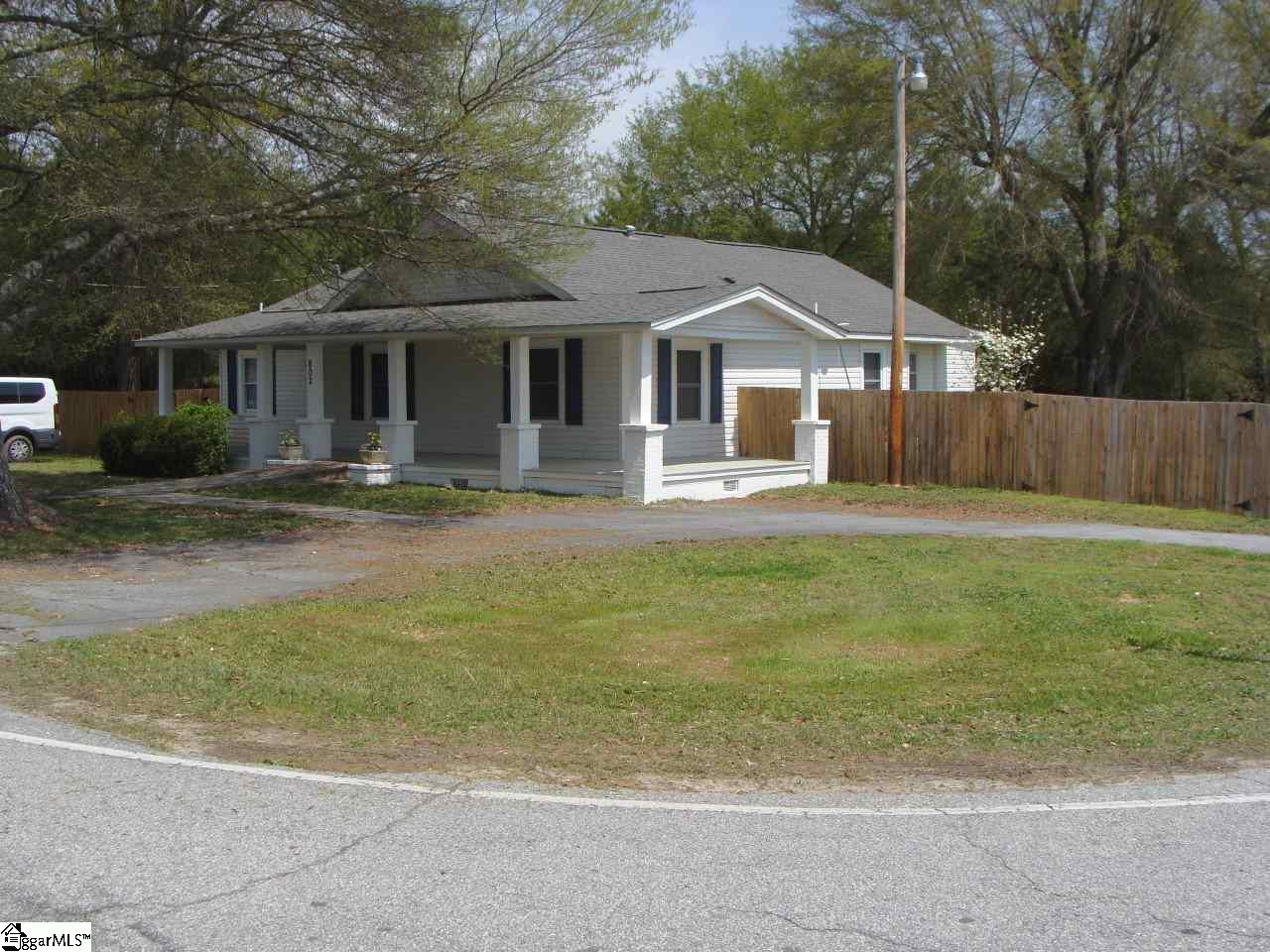 802 Rice Road Easley, SC 29640 - Photo 2 of 30