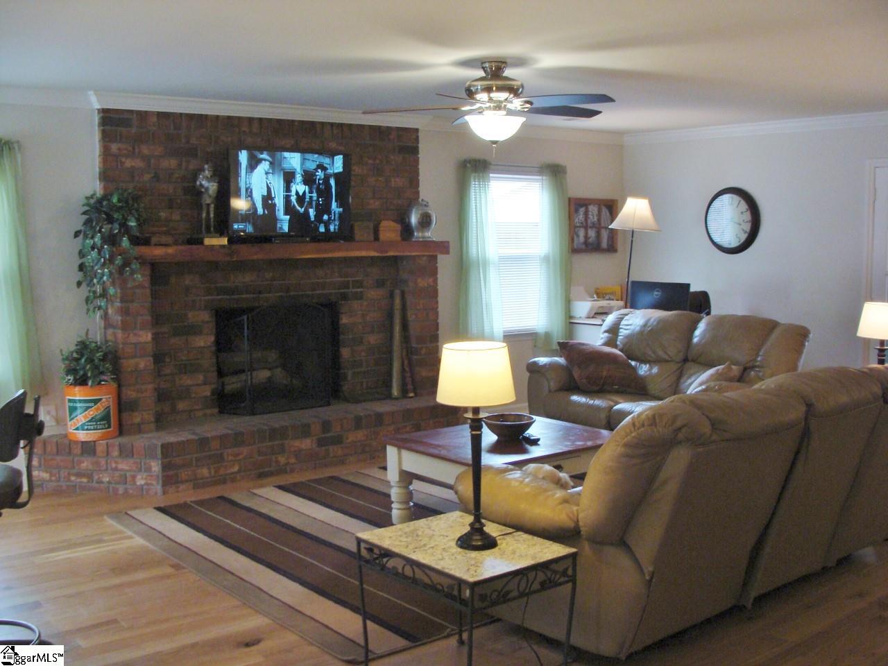 802 Rice Road Easley, SC 29640 - Photo 13 of 30