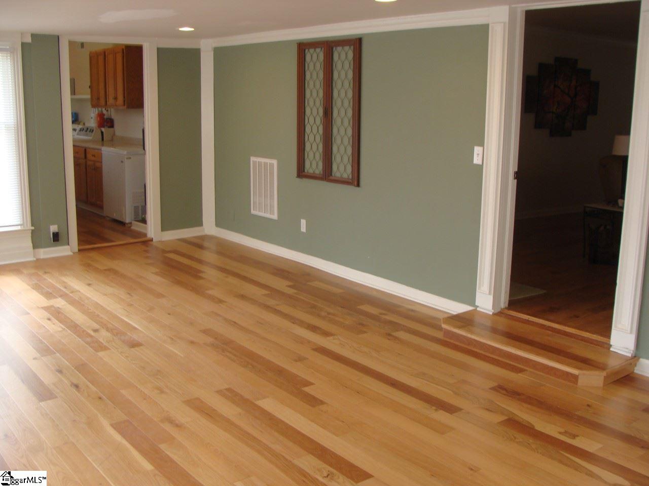 802 Rice Road Easley, SC 29640 - Photo 16 of 30