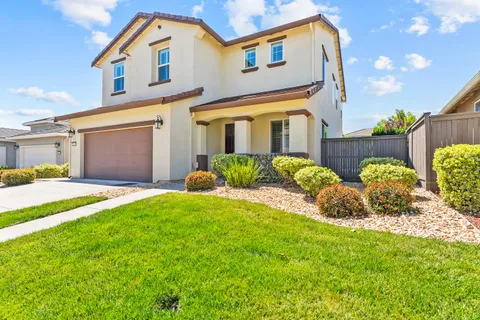 $620,000 | 5453 Mossy Stone Way, Rancho Cordova, CA 95742