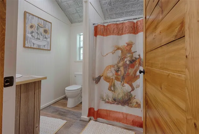 $899,000 | 1851 Bittner Road, Muldoon, TX 78949