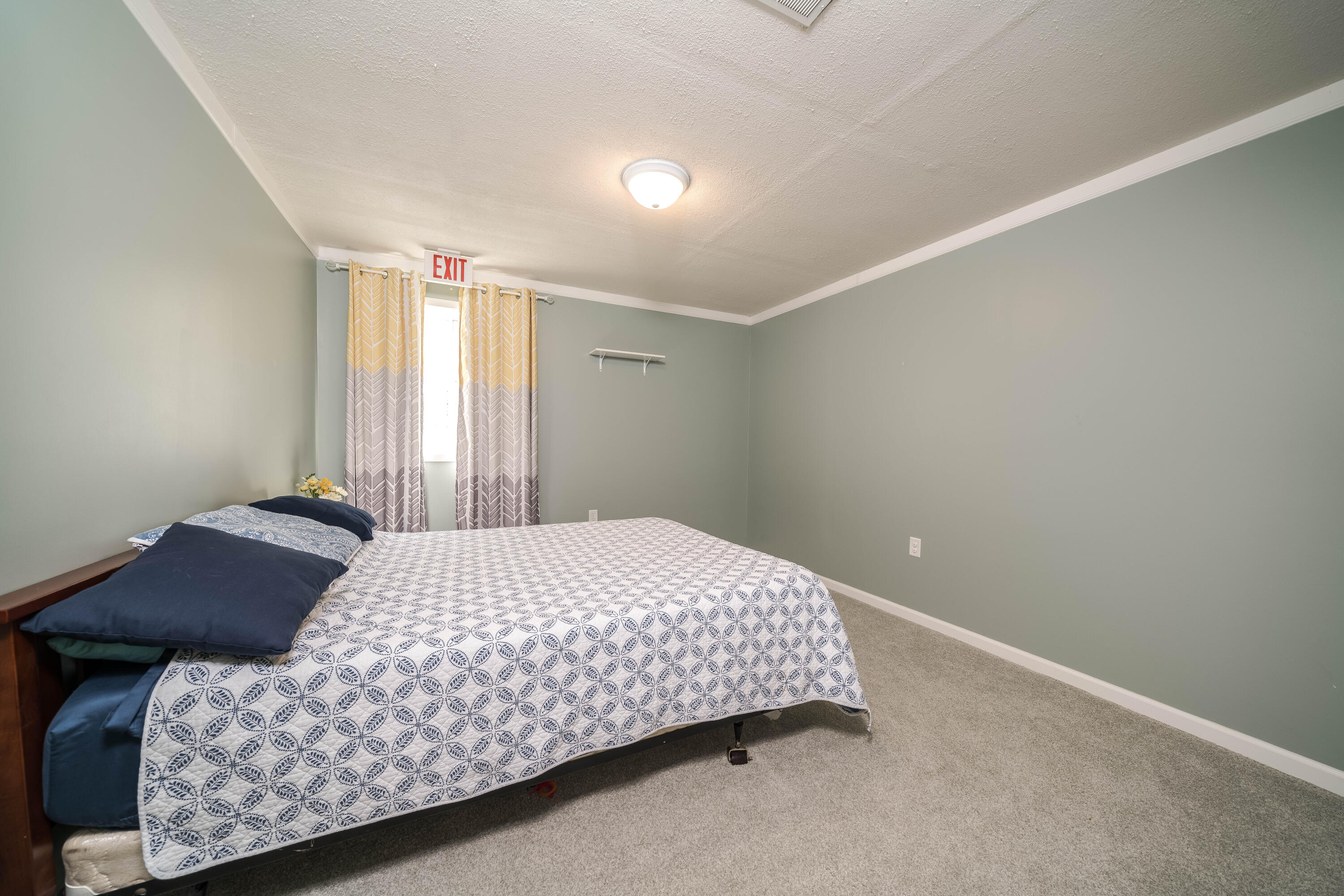 3215 Quarry Ridge Court Kalamazoo, MI 49006 - Photo 21 of 27 3215_Quarry_Ridge_Ct_15