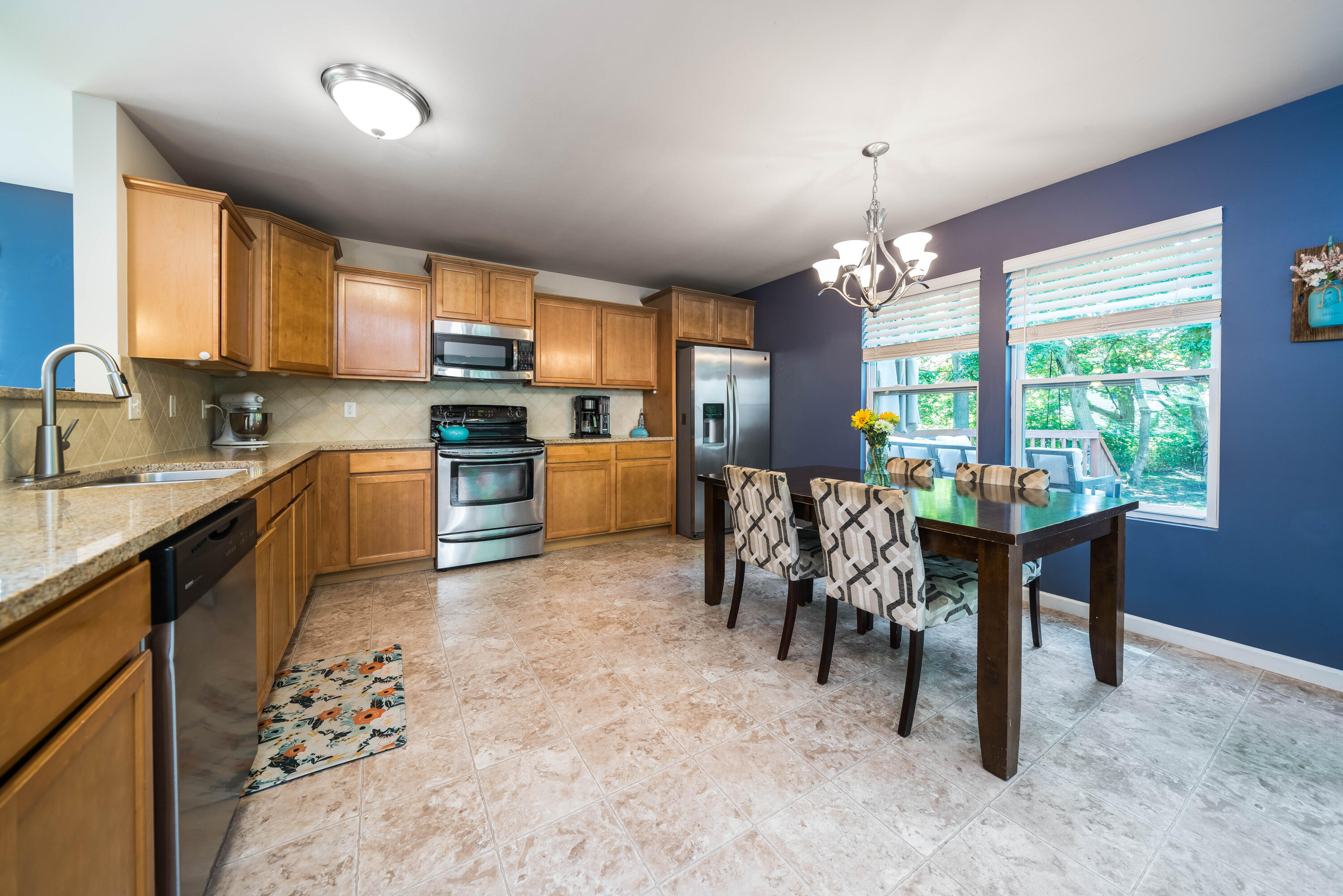 3215 Quarry Ridge Court Kalamazoo, MI 49006 - Photo 5 of 27 3215_Quarry_Ridge_Ct_05