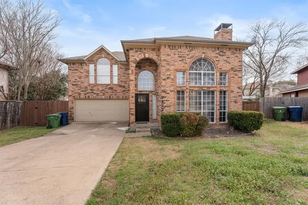 $2,600 | 2422 Whispering Cove Circle, Garland, TX 75044