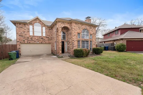 $2,600 | 2422 Whispering Cove Circle, Garland, TX 75044