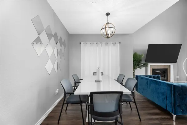 $2,600 | 2422 Whispering Cove Circle, Garland, TX 75044