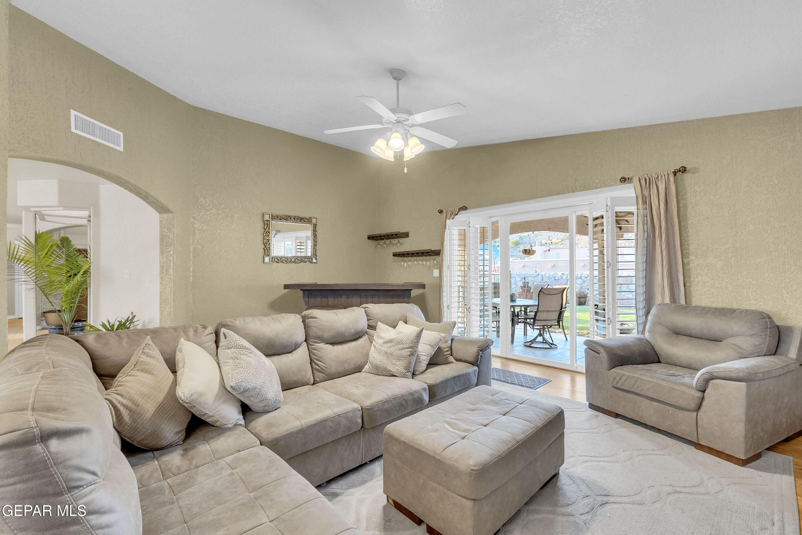 6531 Brook Ridge Circle El Paso, TX 79912 - Photo 14 of 73 4 (2)