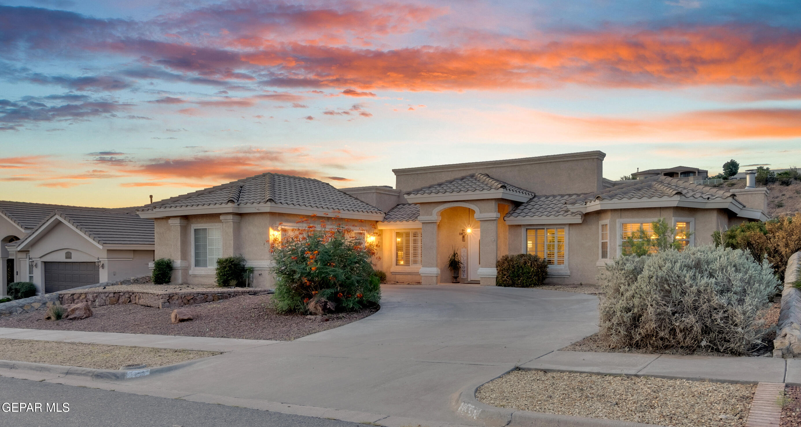 6531 Brook Ridge Circle El Paso, TX 79912 - Photo 2 of 73 1 (2)