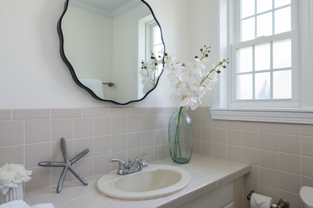 111 Lewis Road Yarmouth, MA 02673 - Photo 19 of 38