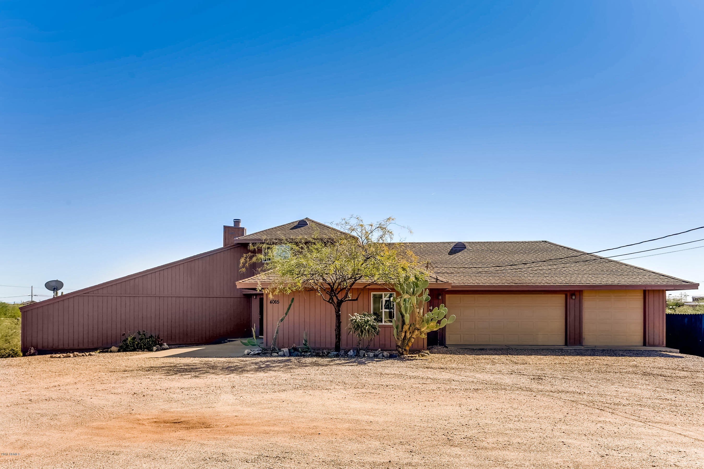 4065 East Brisbane Road Apache Junction, AZ 85119 - Photo 27 of 28 4065 E Brisbane Rd Apache-print-001-1-Ex
